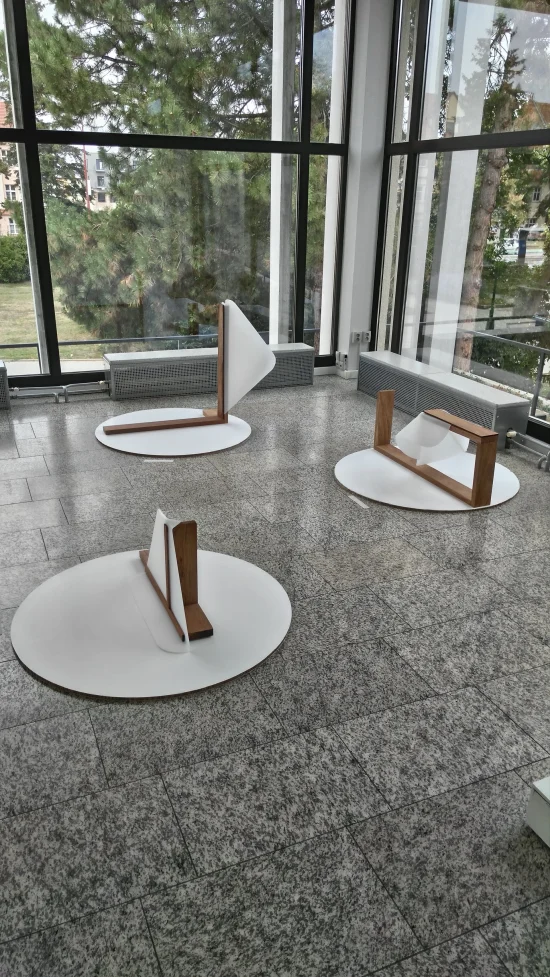 Sculpture Bent series 1