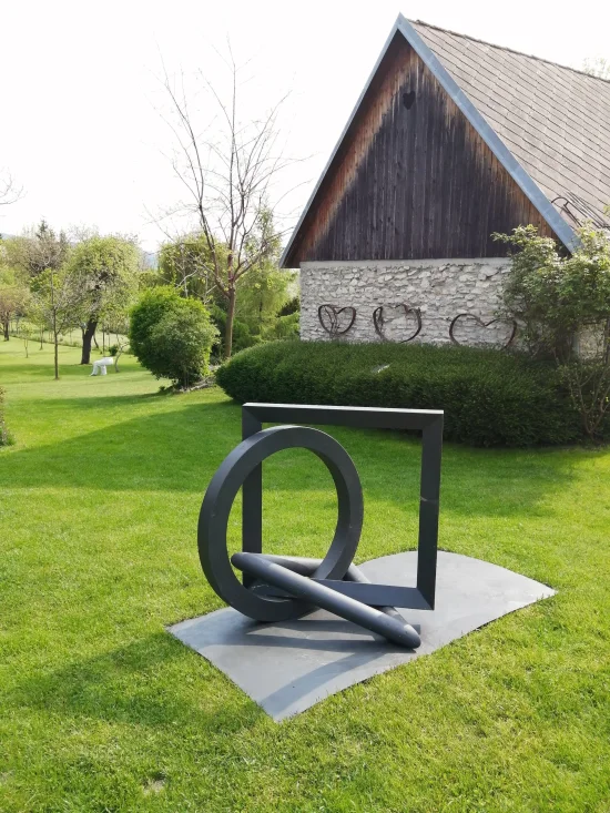 Sculpture Untitled